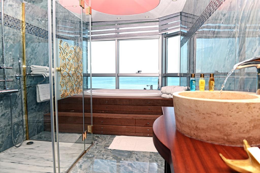 Grand Amisos Hotel Samsun Bagian luar foto